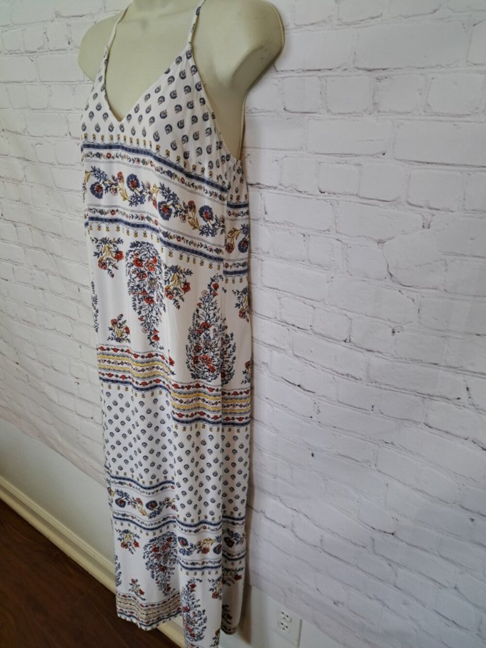 Old Navy 100% Rayon Boho Strappy Maxi Dress Size Small - Picture 2 of 10